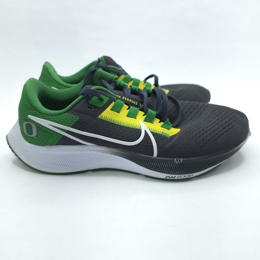 Nike Air Zoom Pegasus 38 Oregon Ducks Running Shoes Casual Gym Mens Size 7.5
